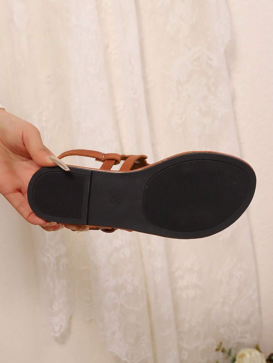 صنادل نسائية