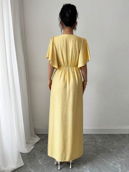 فساتين نسائية