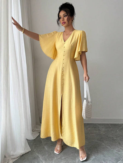 فساتين نسائية