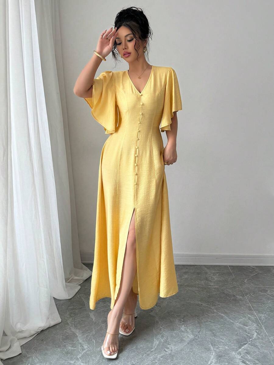 فساتين نسائية