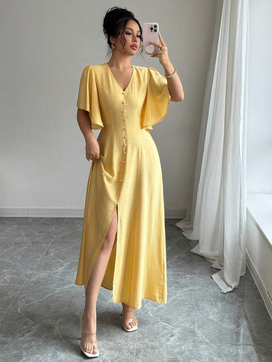 فساتين نسائية