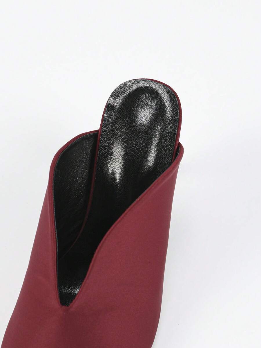 صنادل نسائية