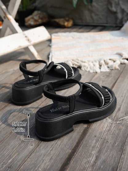 صنادل نسائية روميرية