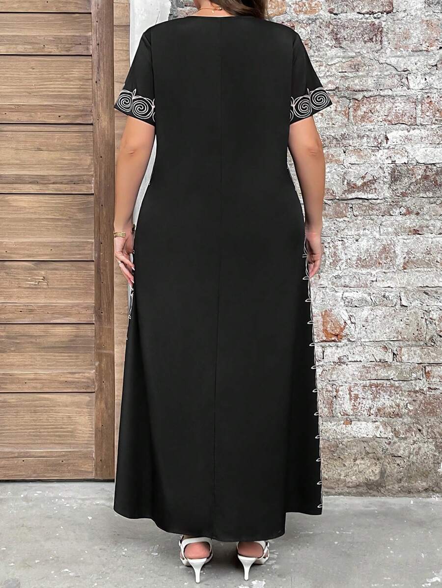 فساتين مقاسات كبيرة