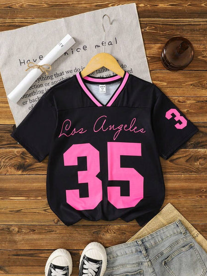 ملابس علوية للبنات صغيرة