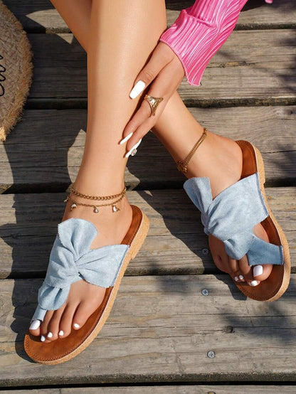 شبشب نسائية مسطحة