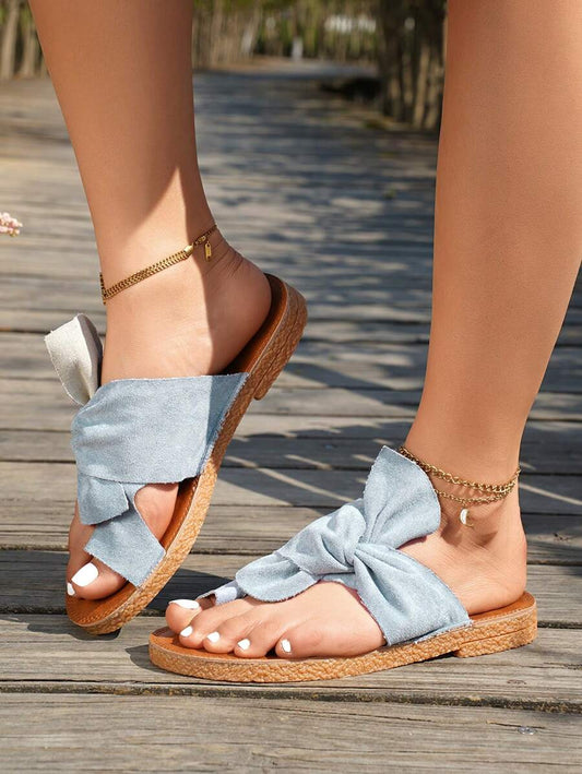 شبشب نسائية مسطحة