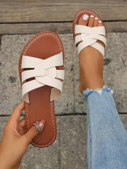 صنادل نسائية