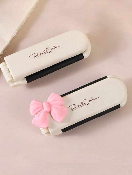 مشط قابل للطي مطلي بالفضي مع مرآة