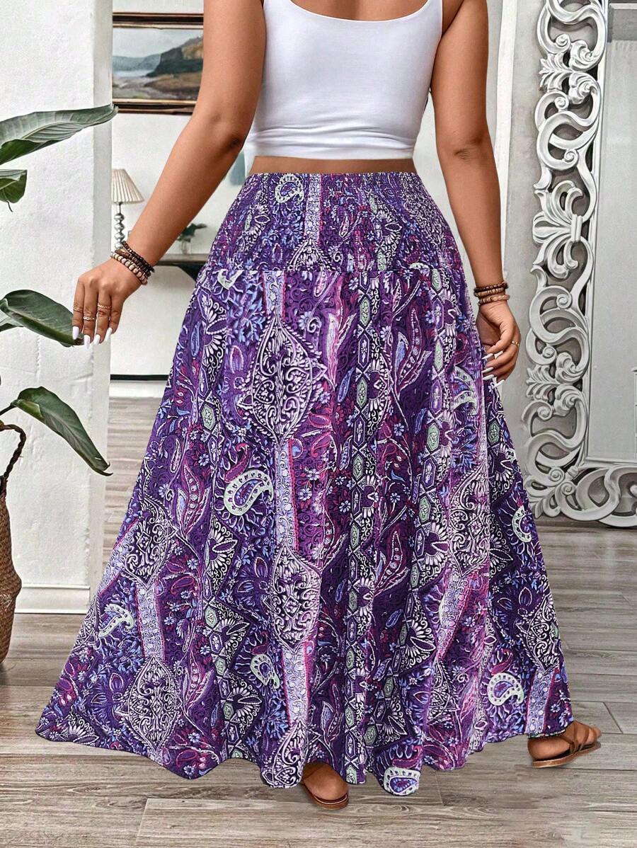 تنورة ماكسي للنساء البدينات بطبعة زهرية وباهيّة متدرجة الأطراف