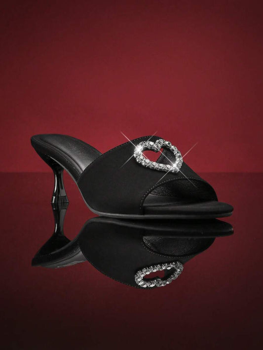 صنادل نسائية