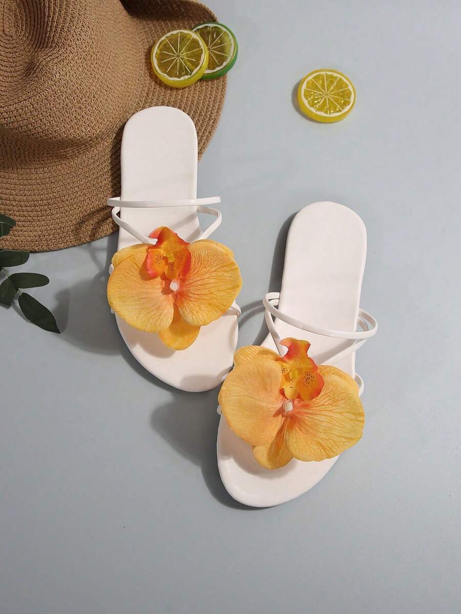 صنادل نسائية