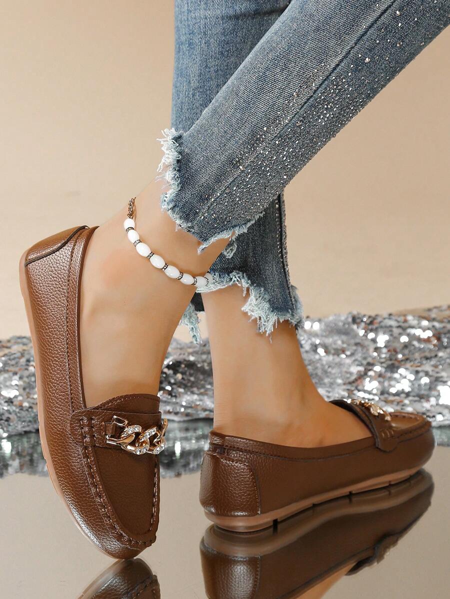 صنادل نسائية