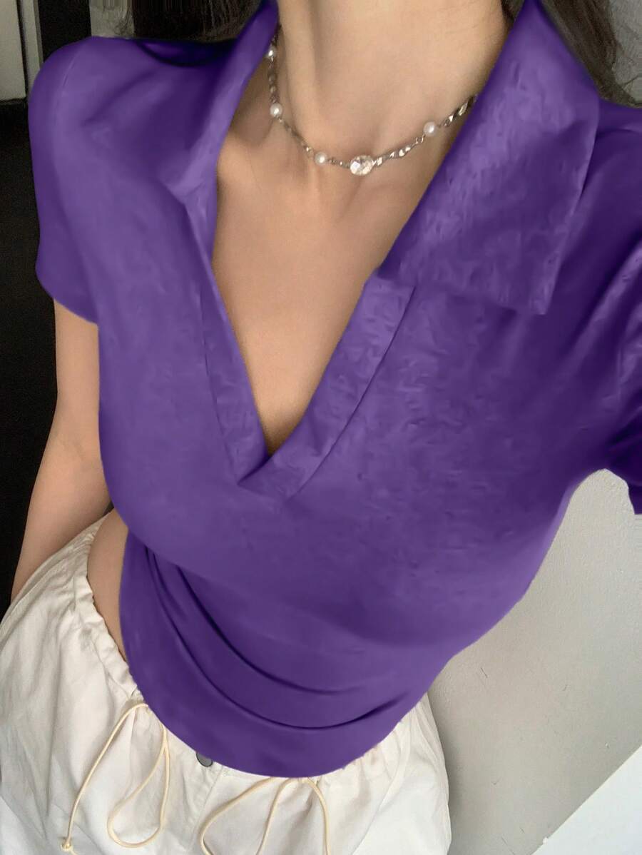 تي شيرت بولو نسائي