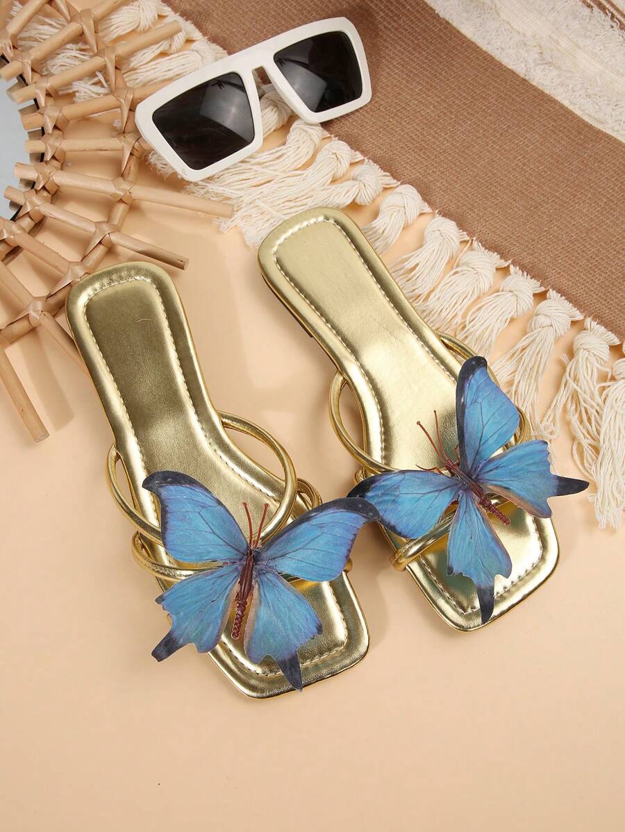 صنادل نسائية