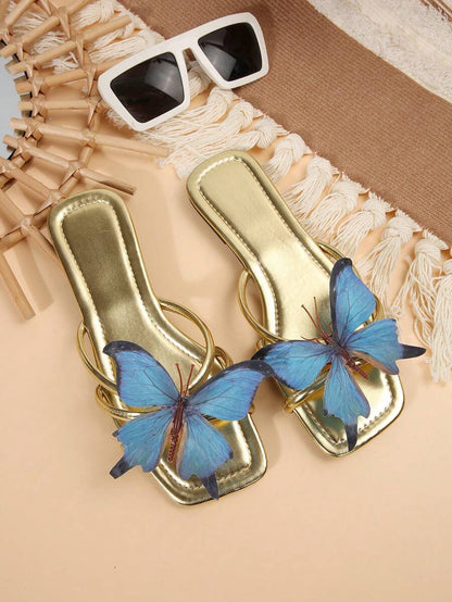 صنادل نسائية