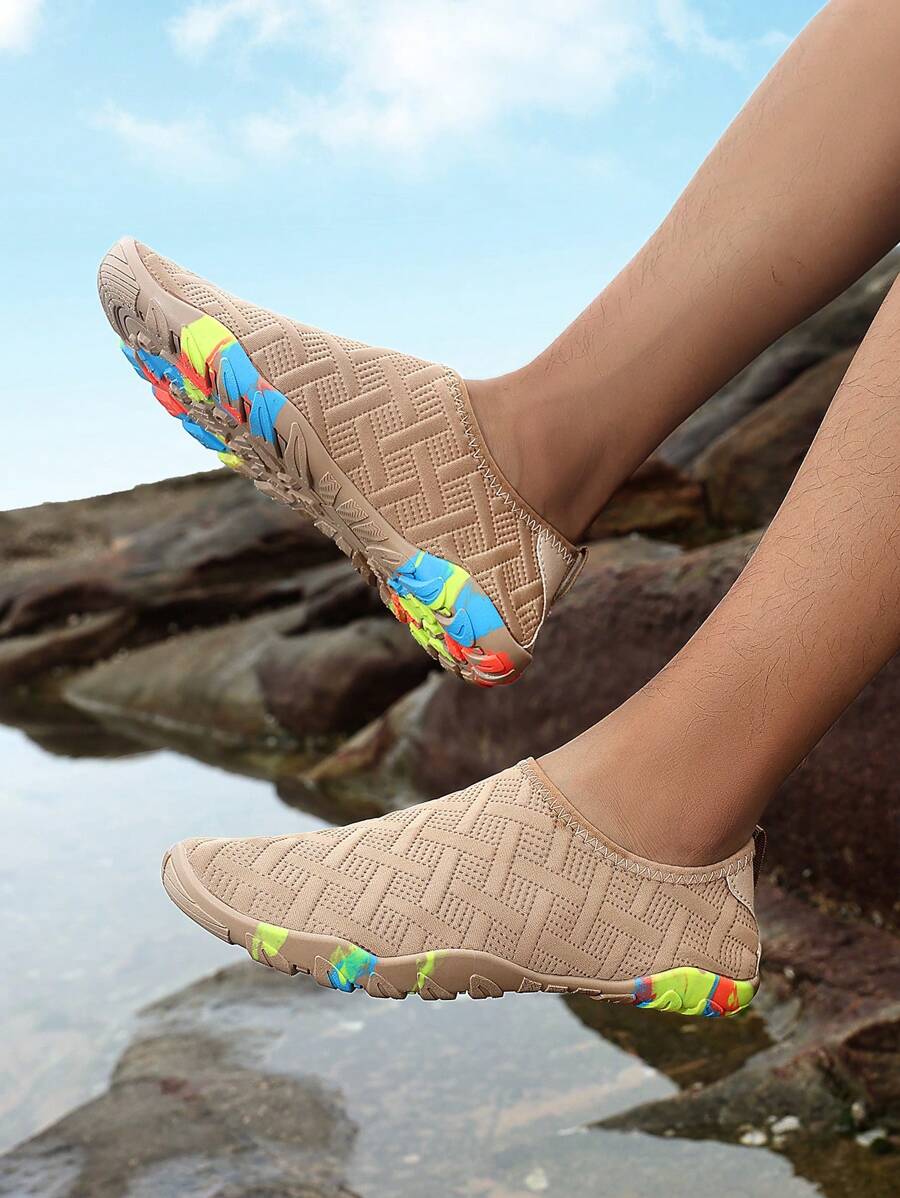 أحذية خارجية نسائية