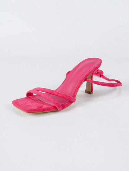 صنادل نسائي