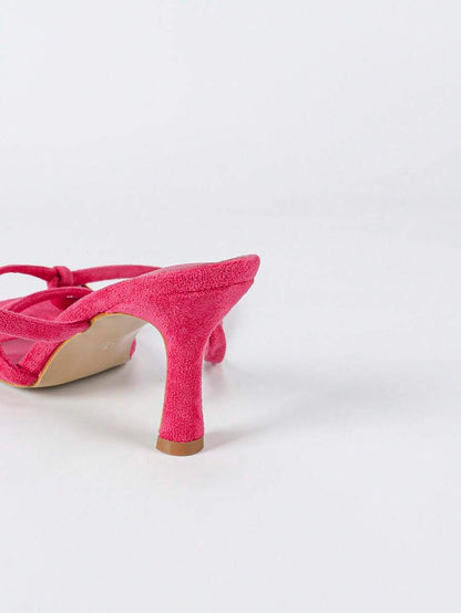 صنادل نسائي