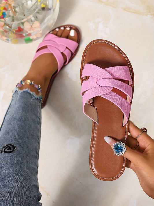 صنادل نسائية