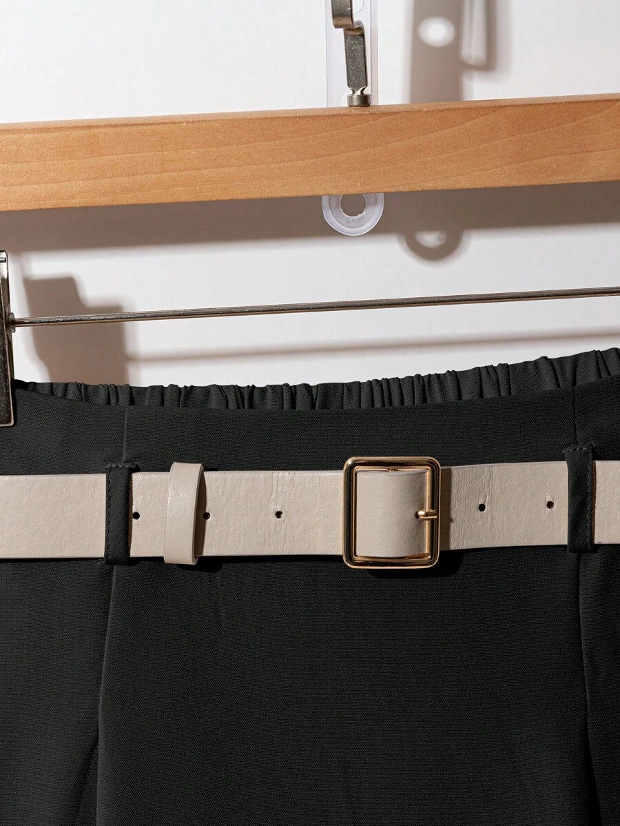 تنورة نسائية