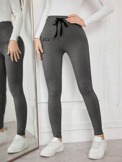 سروال ضيق صيفي نسائي