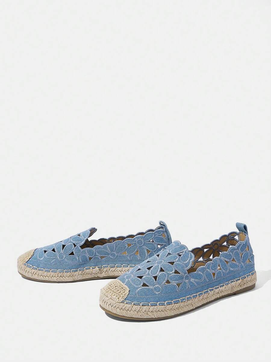 صنادل نسائية