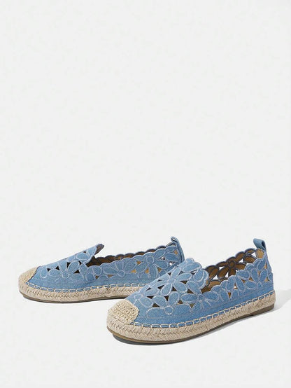 صنادل نسائية