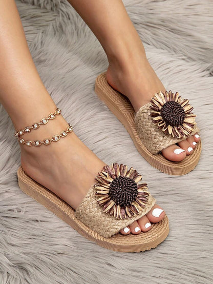 صنادل نسائية