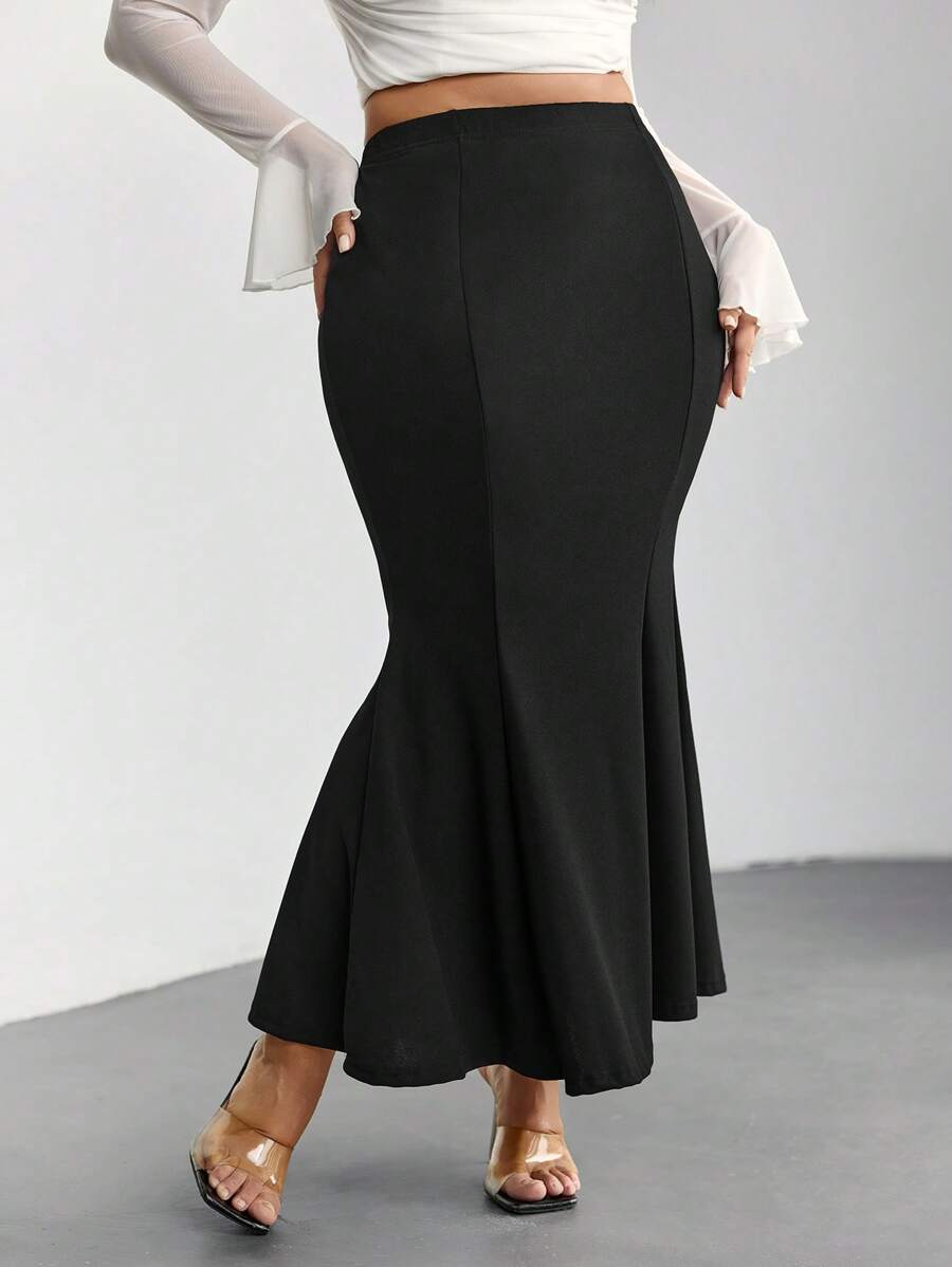 ملابس سفلية حجم كبير