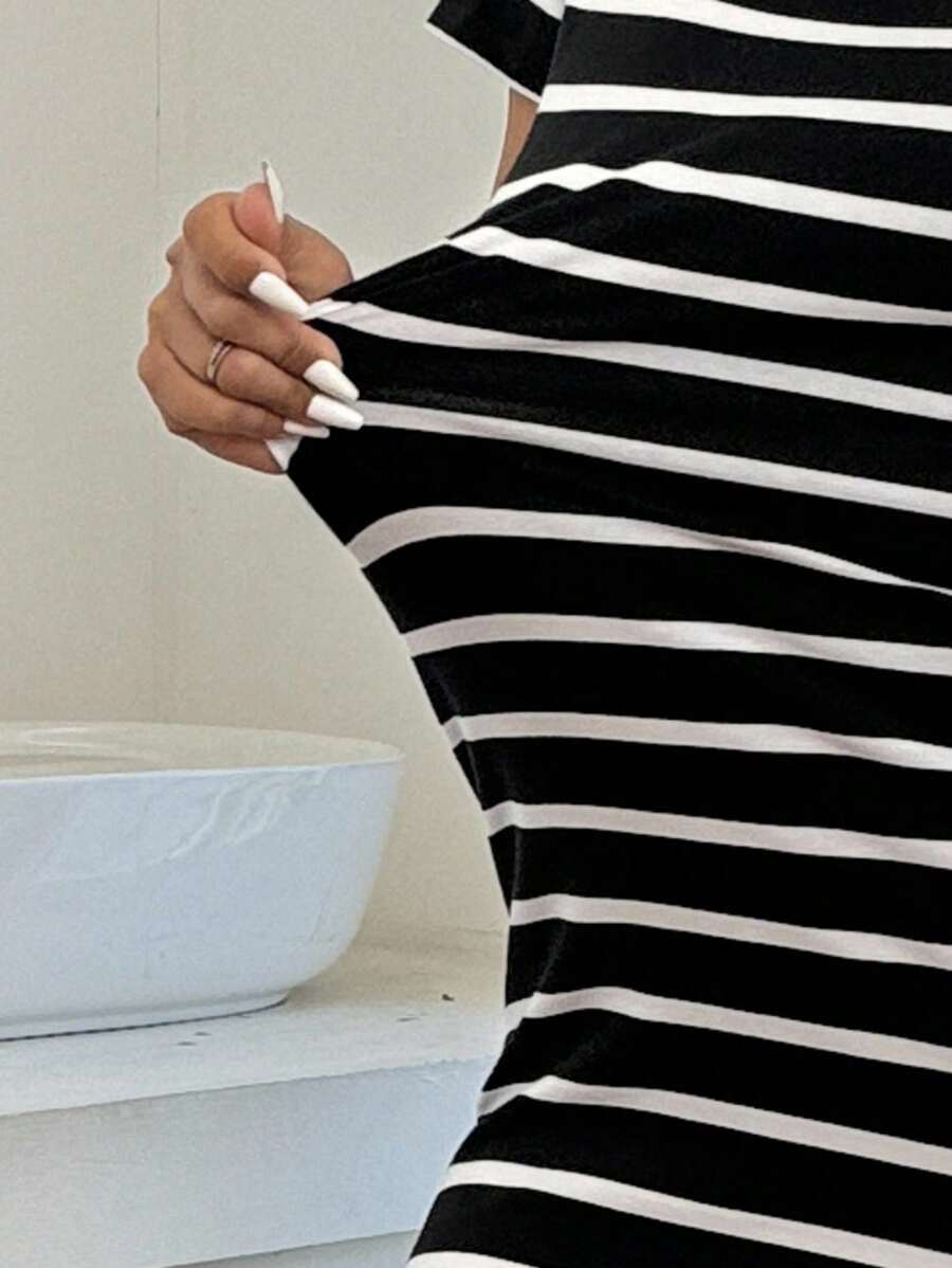 فساتين مقاسات كبيرة