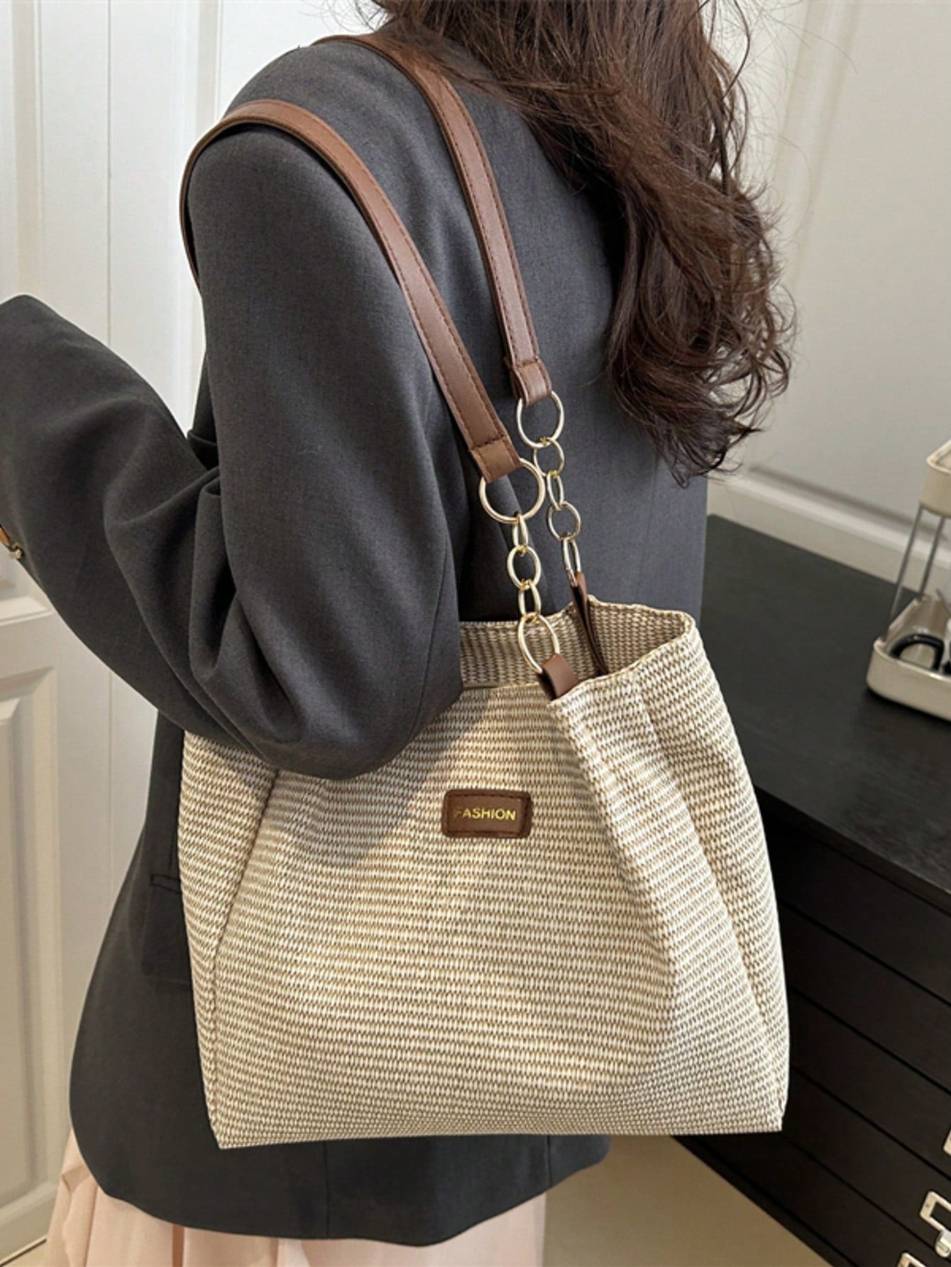 حقائب يد نسائية