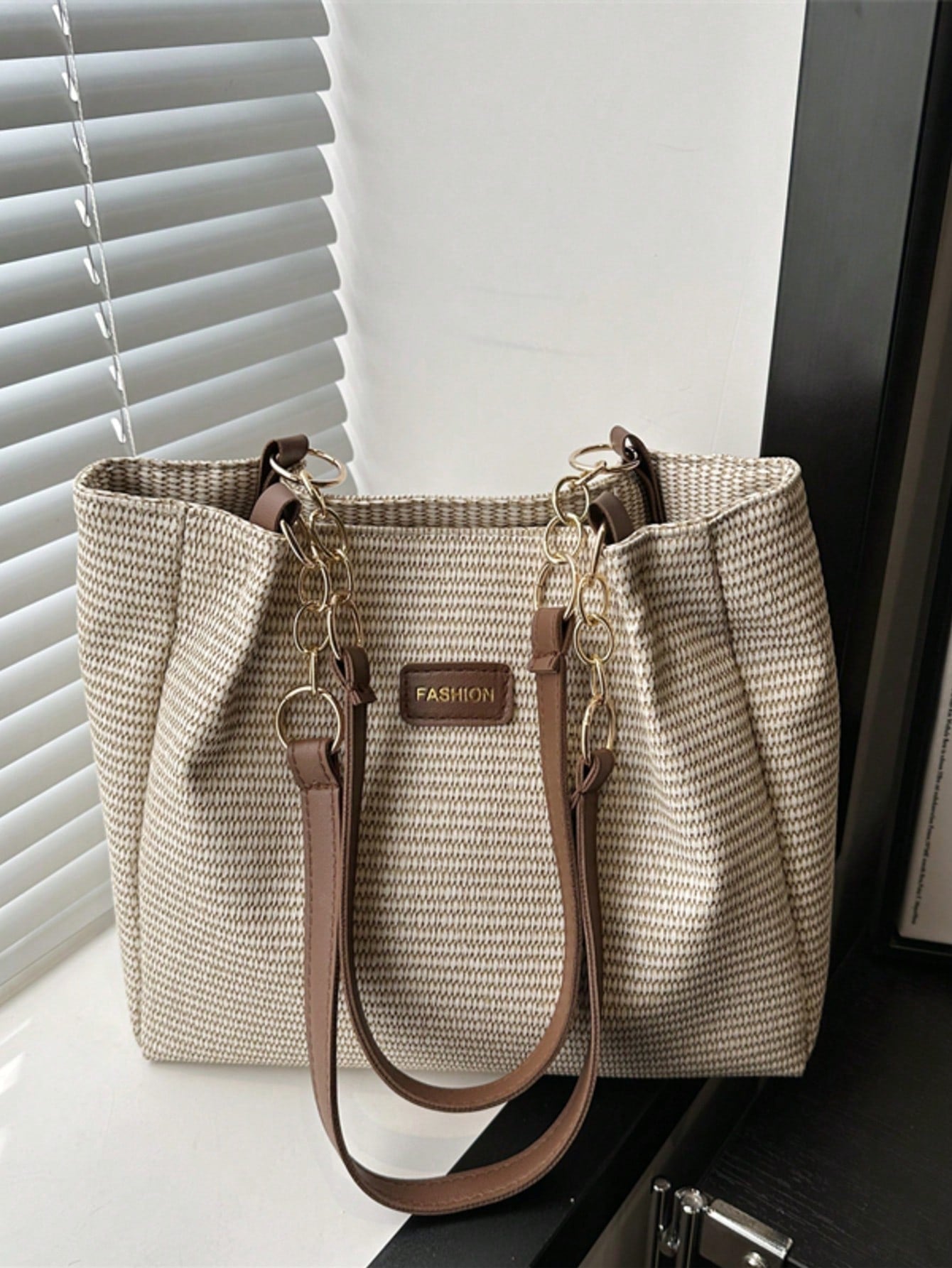 حقائب يد نسائية