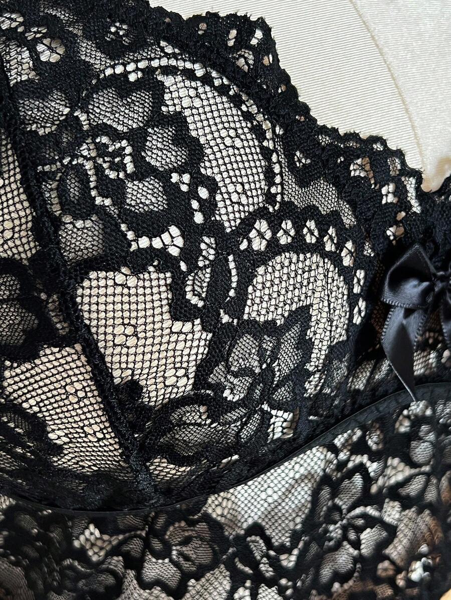 ملابس داخلية مقاس كبير