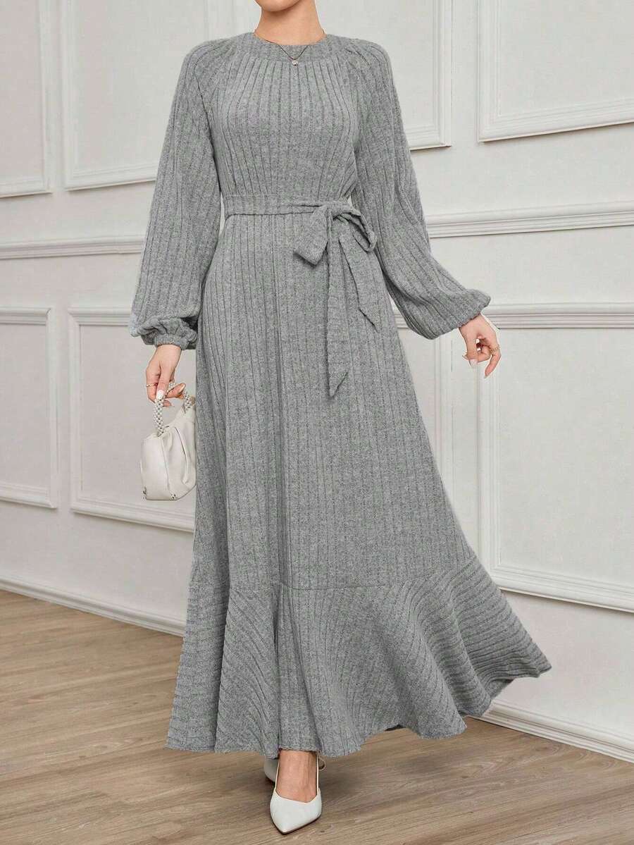 فساتين مقاسات كبيرة