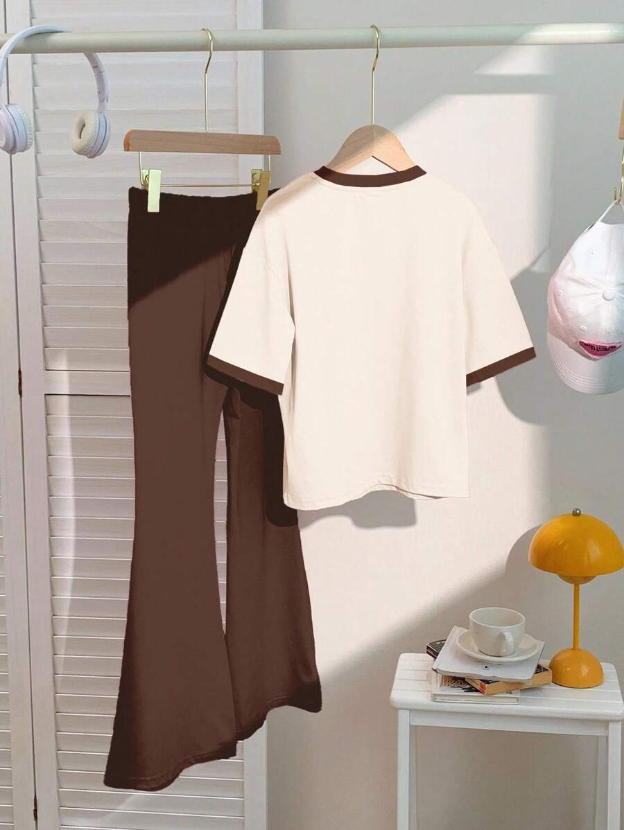 مجموعات الفتيات المراهقات