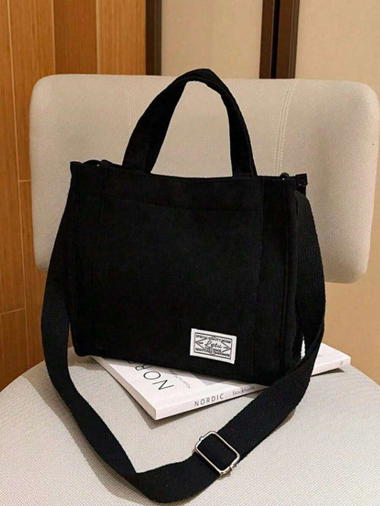 حقيبة يد نسائية