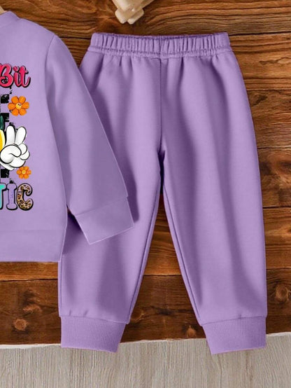 اطقم بناتية