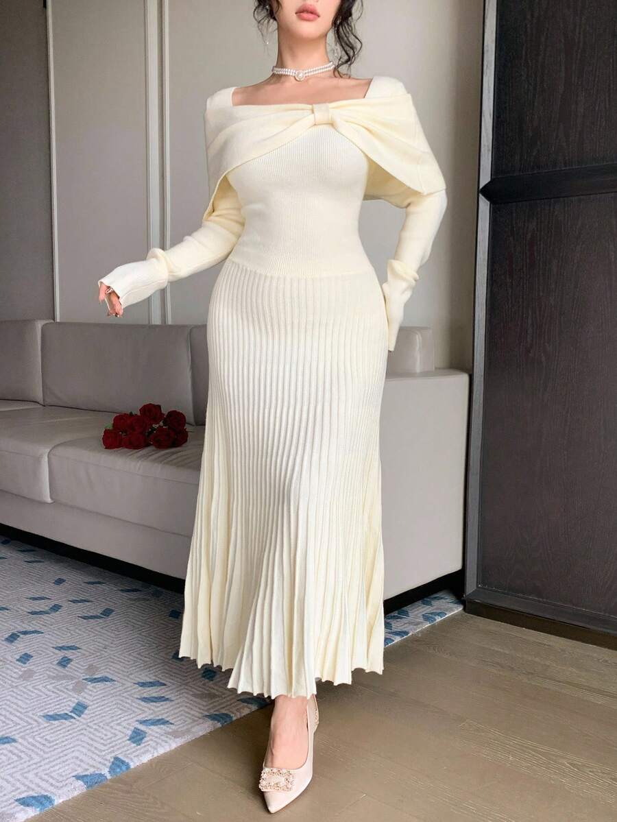 فستان نسائي