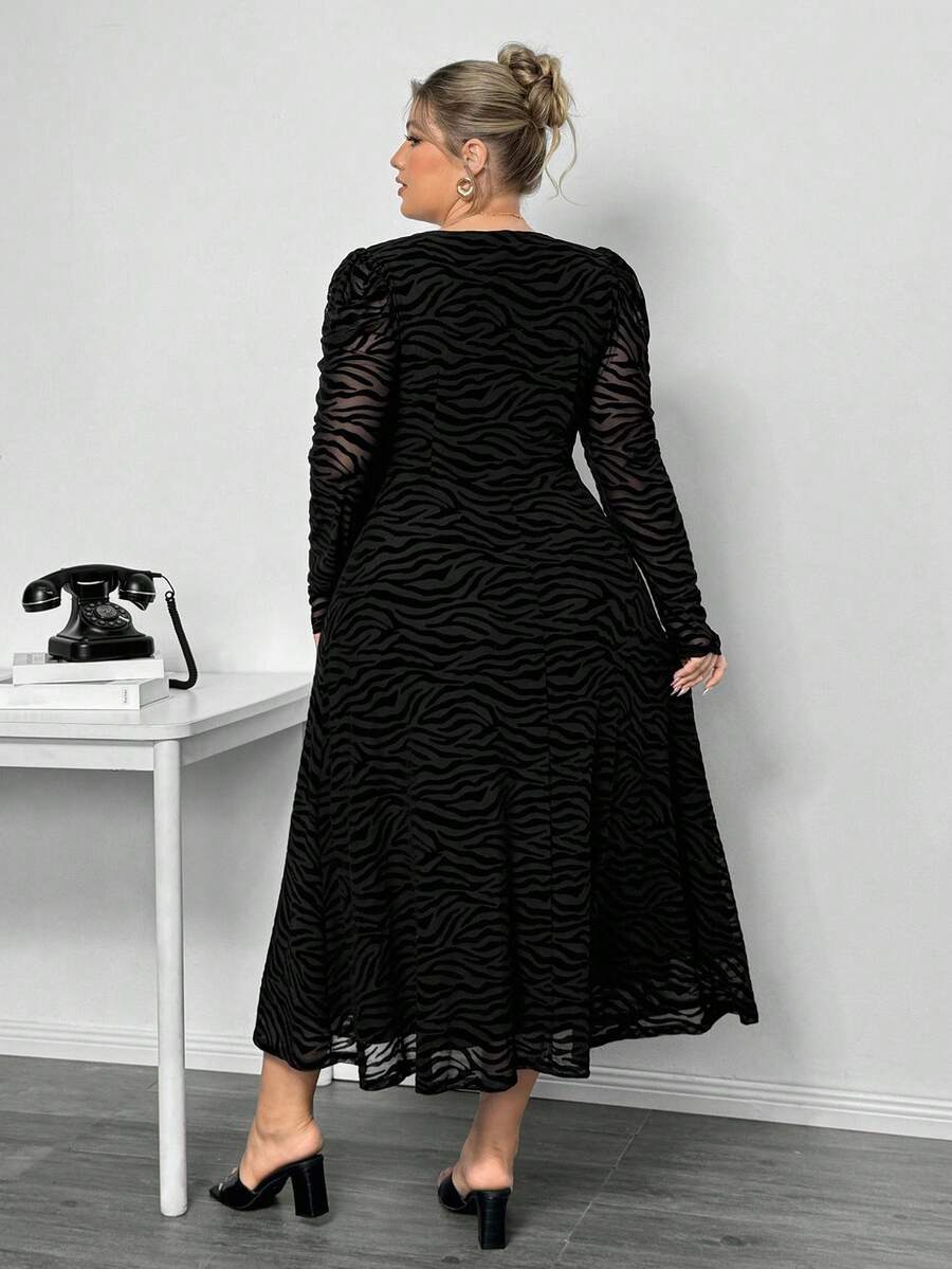 فساتين مقاسات كبيرة