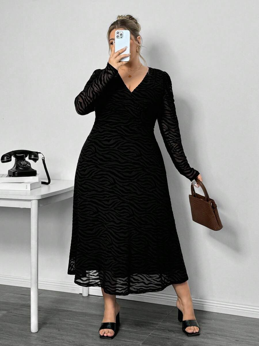 فساتين مقاسات كبيرة