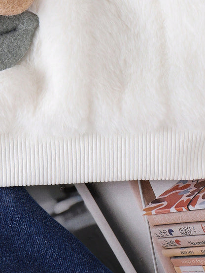 اطقم بناتية