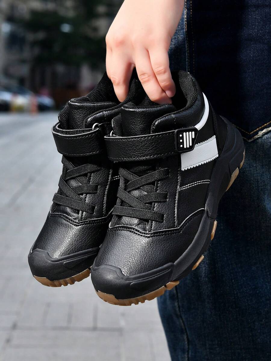 أحذية اطفال