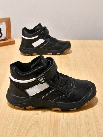 أحذية اطفال