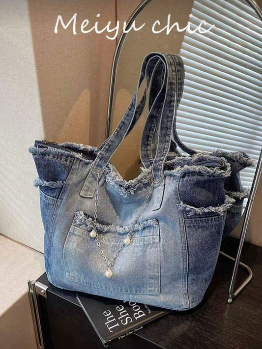 حقيبة نسائية