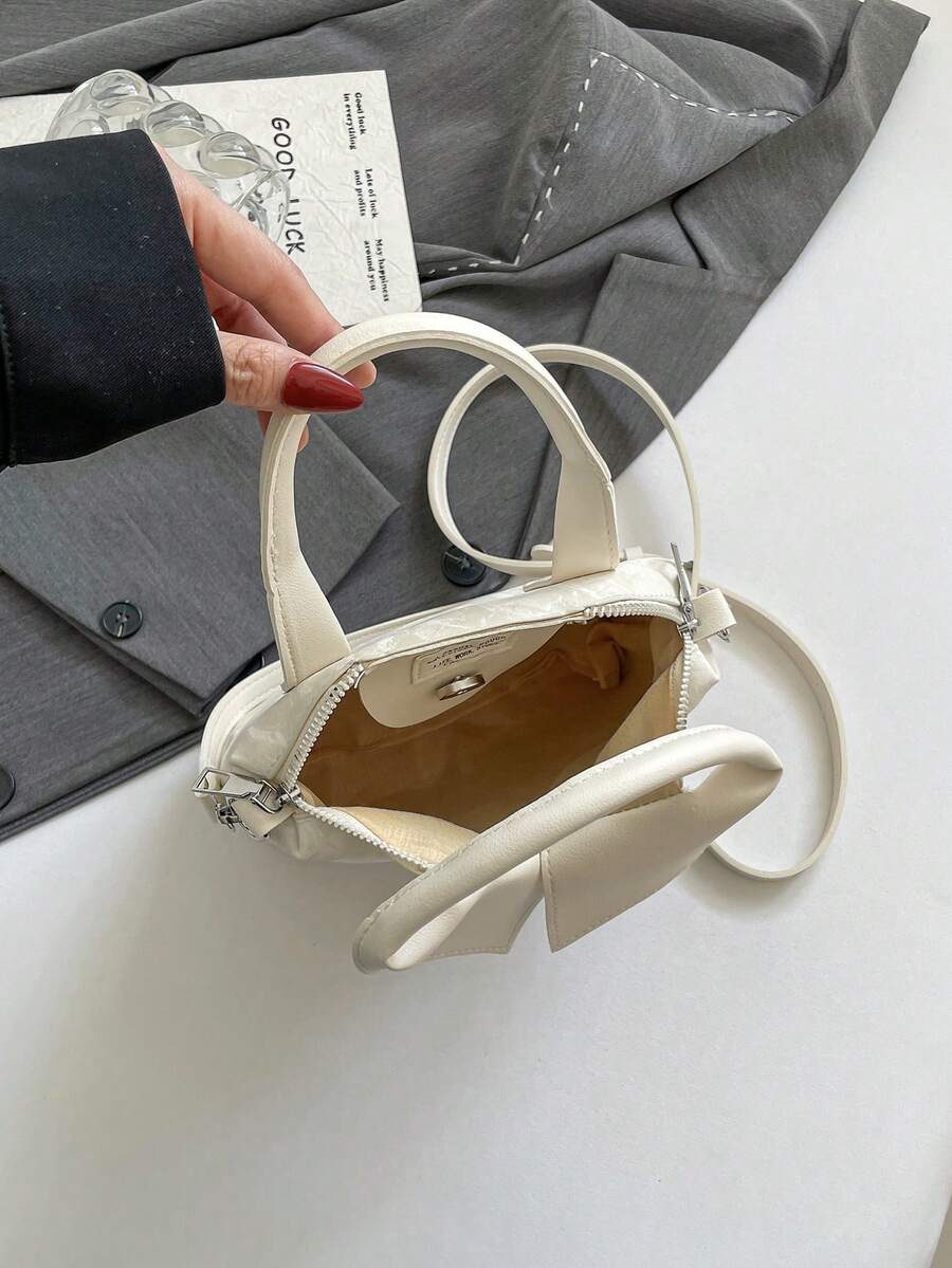 حقيبة يد نسائية