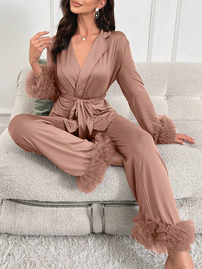 ملابس نوم نسائية