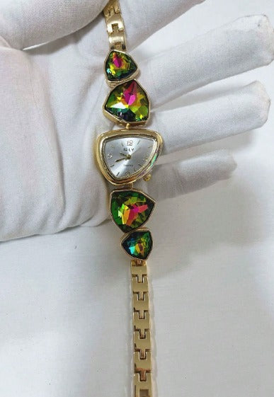 ساعات كوارتز نسائية