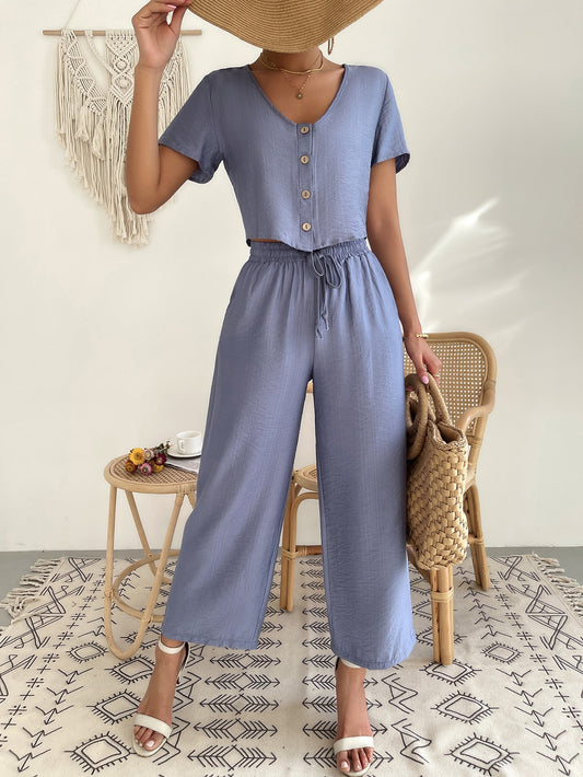 طقم قطعتين نسائية بلوزة و بنطلون