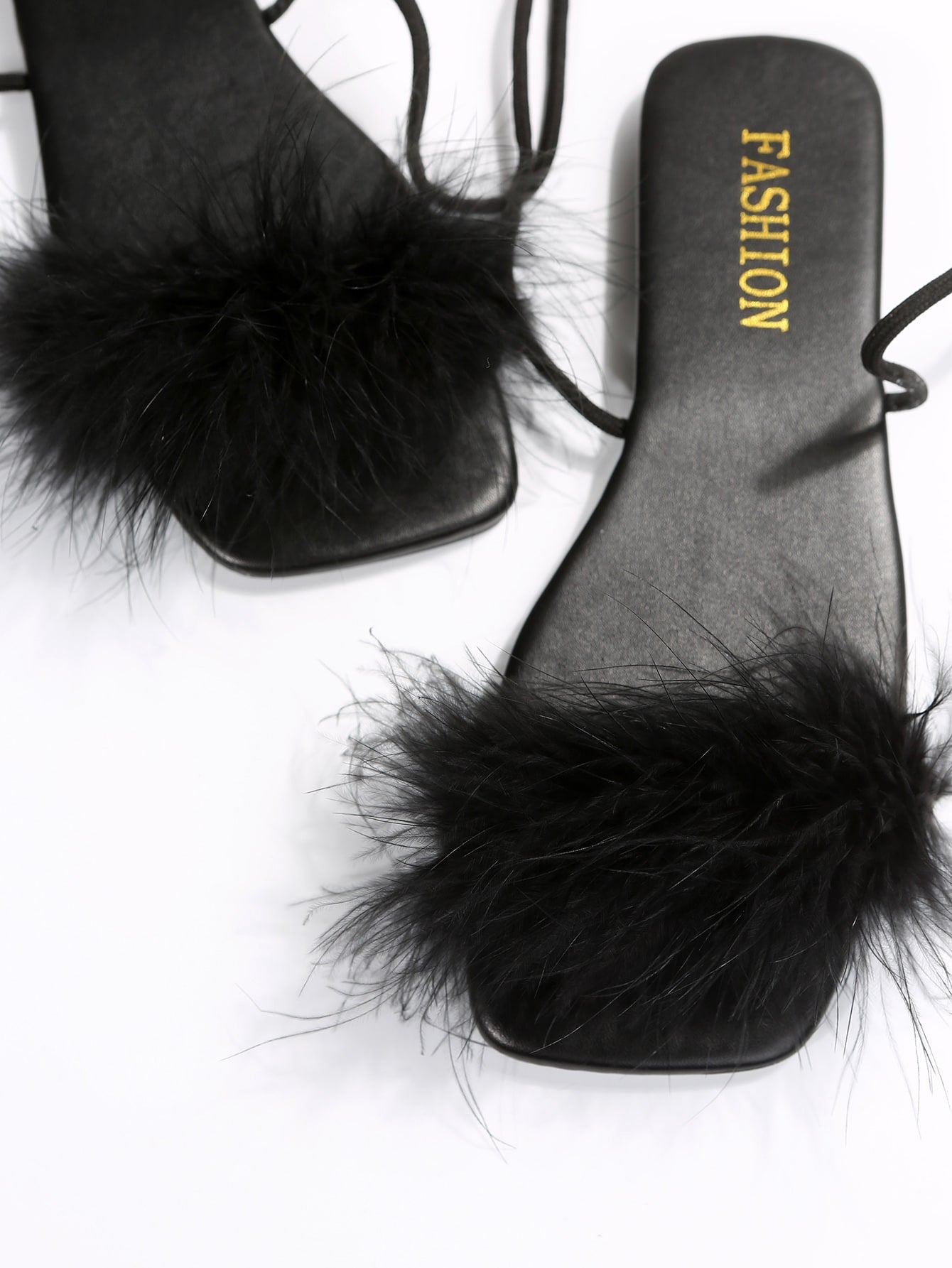 صنادل مسطحة نسائية